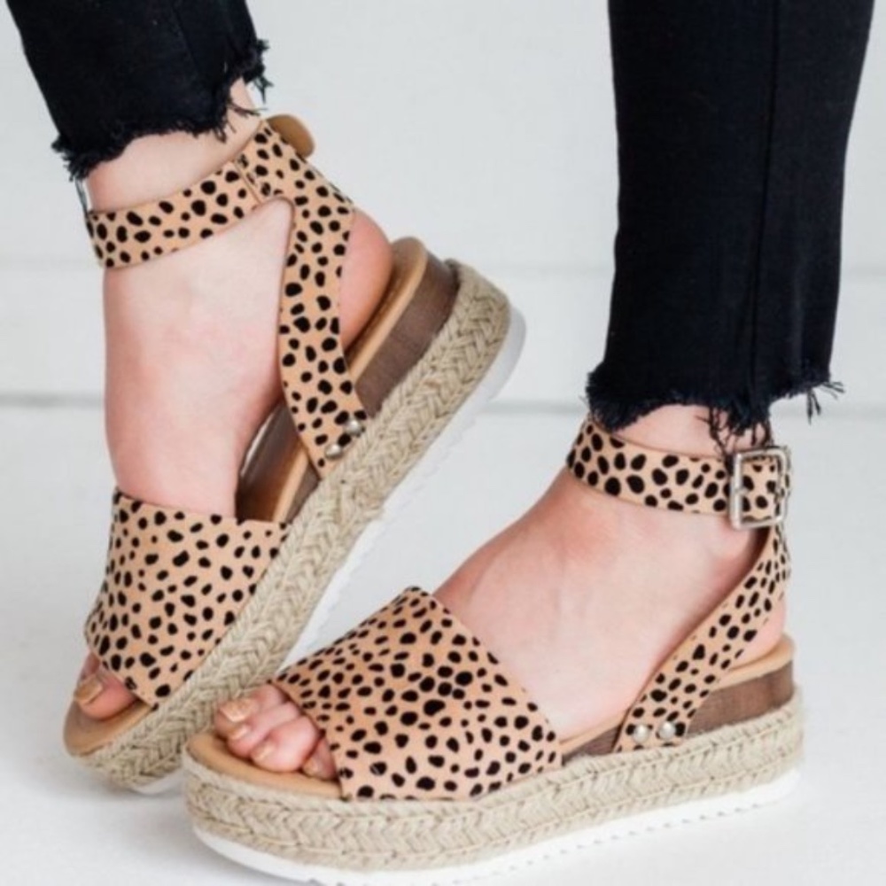 leopard cheetah print ankle strap espadrille flat - Picture 4 of 7